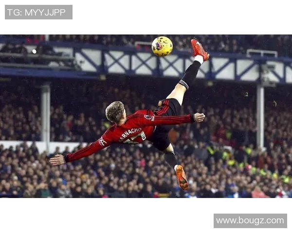 足球传奇盘点:全球十大球星背后的故事与荣耀之路 足球传奇盘点:全球十大球星背后的故事与荣耀之路